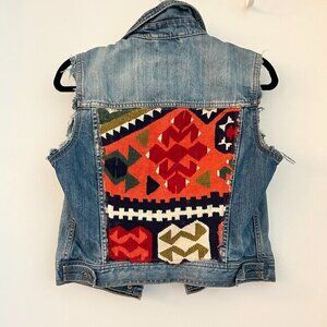 Hollister Women's Vintage Upcycle Aztec Fringe Denim Jacket Vest Size M